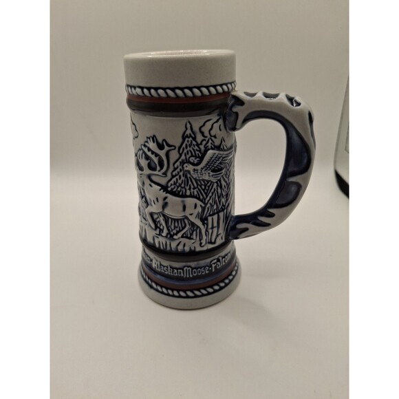 1983 Avon Endangered American Wildlife Species Miniature Stein Made in Brazil - Picture 3 of 4